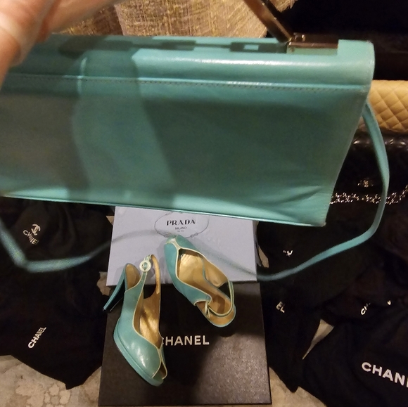 Vintage Charles Jourdan Shoes and Purse - Picture 8 of 9